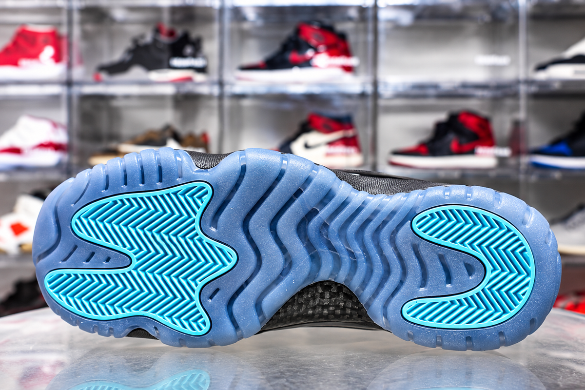 Air Jordan Mens 11 Retro “Gamma Blue”