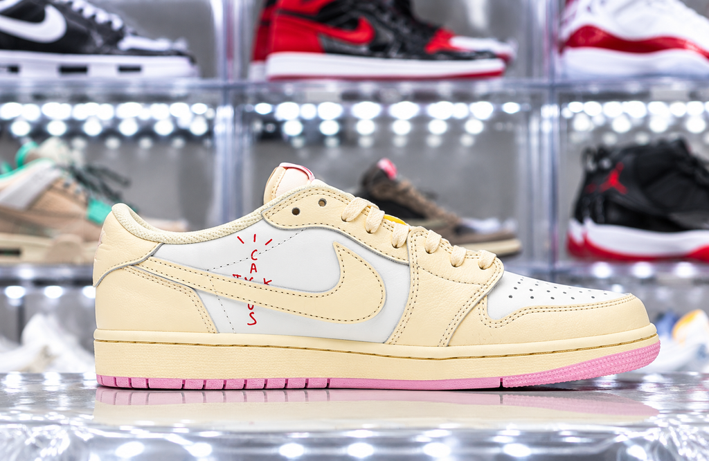 Travis Scott x Air Jordan Mens 1 Low OG “Muslin and Shy Pink”