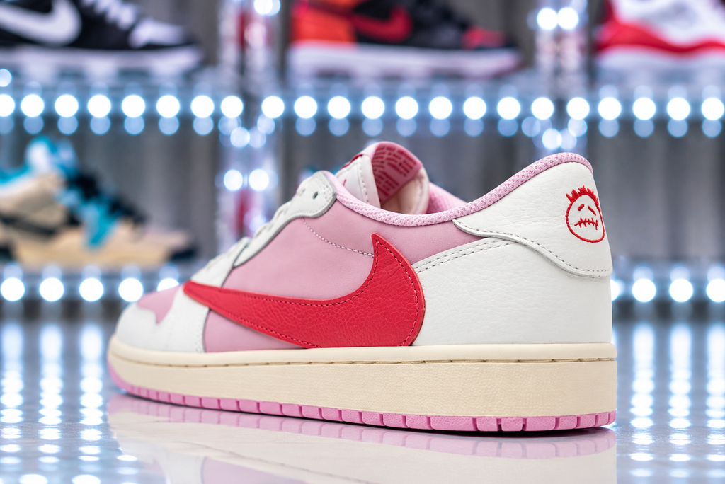 Travis Scott x Air Jordan Mens 1 Low OG “Shy Pink and Tropical Pink”