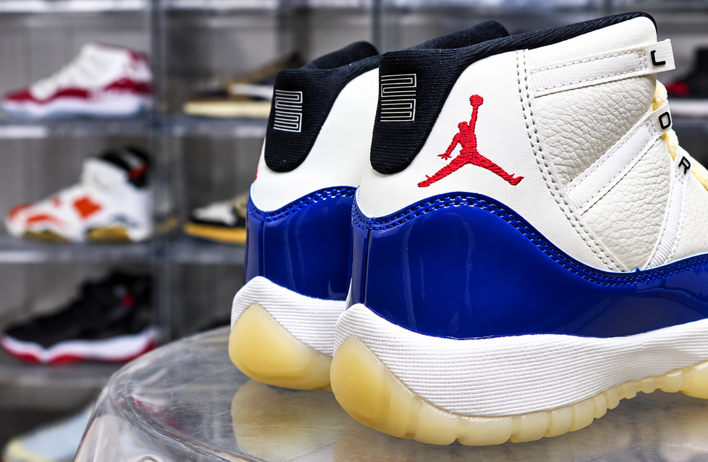 Air Jordan Mens 11 Retro “Rare Air”