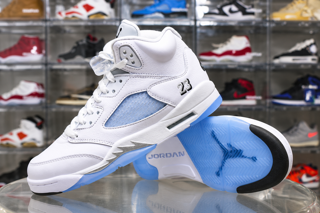 Air Jordan Mens 5 Retro “White Metallic”