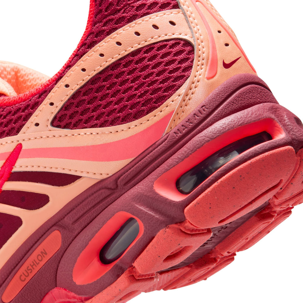 Nike Womens Air Max Moto 2K - Team Crimson