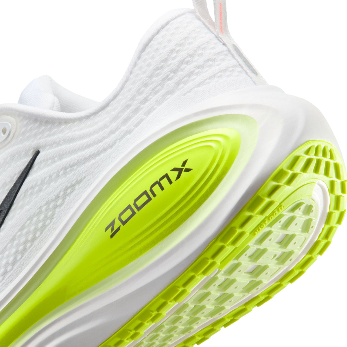 Nike Mens Vomero Plus - White/Barely Volt