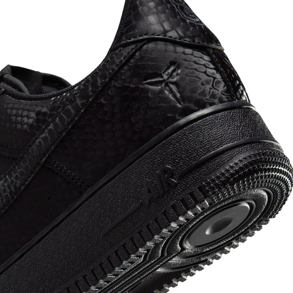 Nike Mens Kobe Bryant Air Force 1 Low - Triple Black