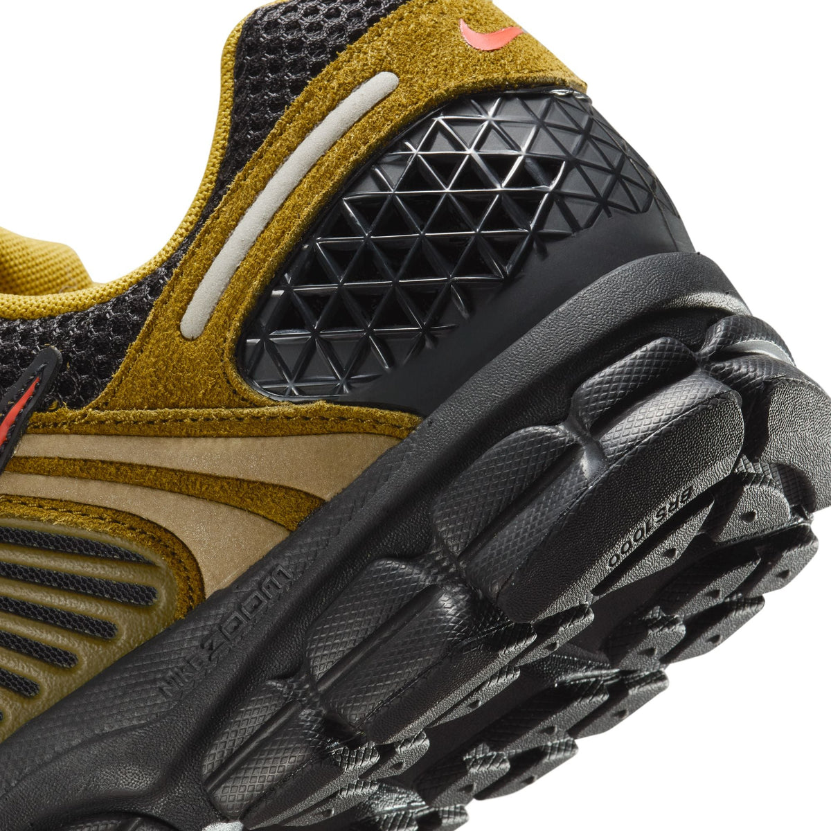 Nike Zoom Vomero 5 "Premium Olive" - Mens
