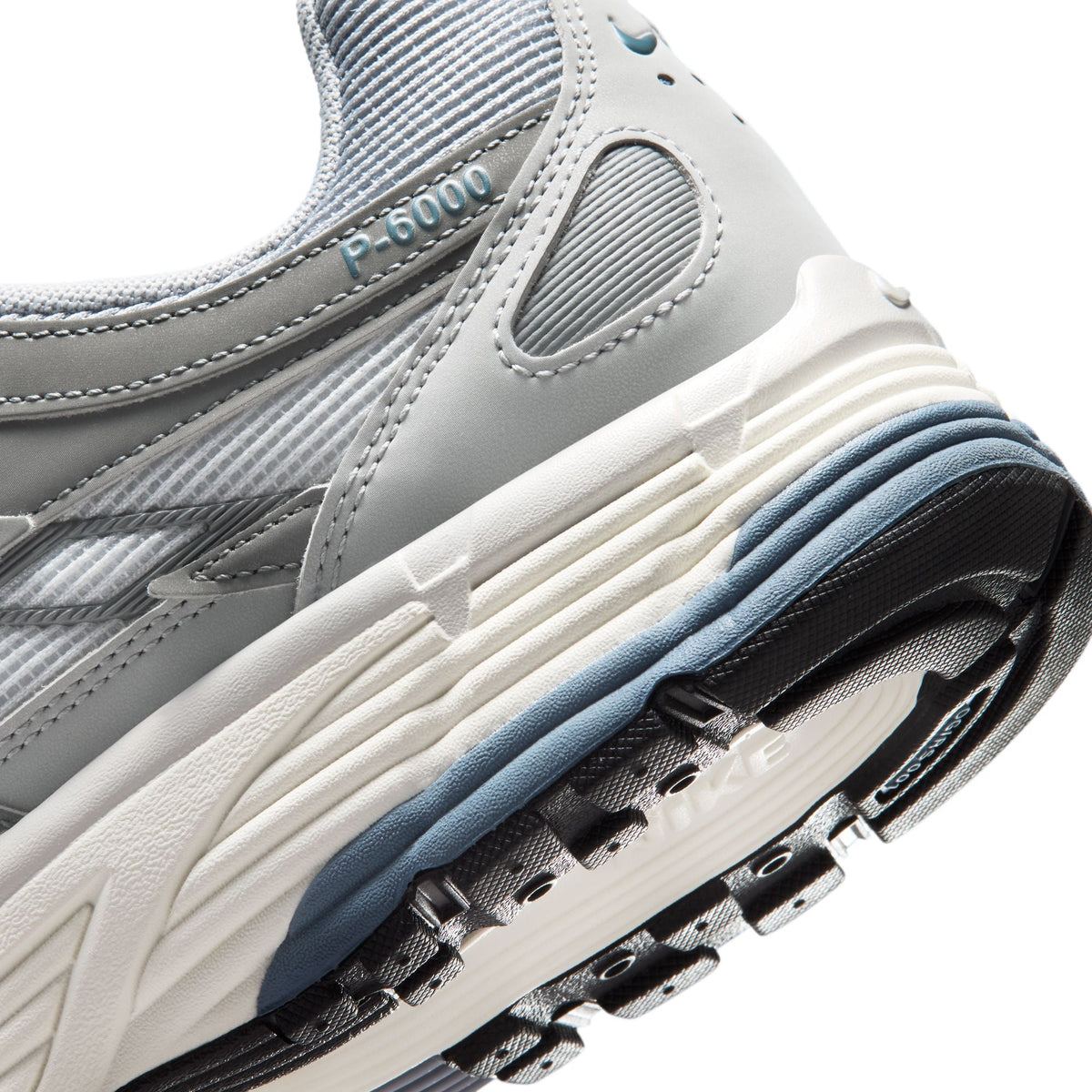 Nike Mens P-6000 - Light Smoke Grey