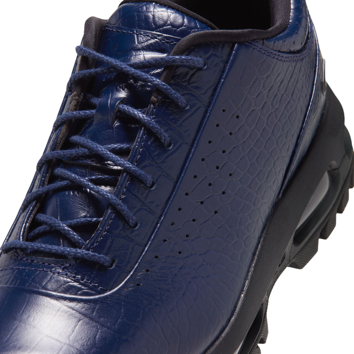 Nike Air Max Goadome Low "Midnight Navy" - Mens