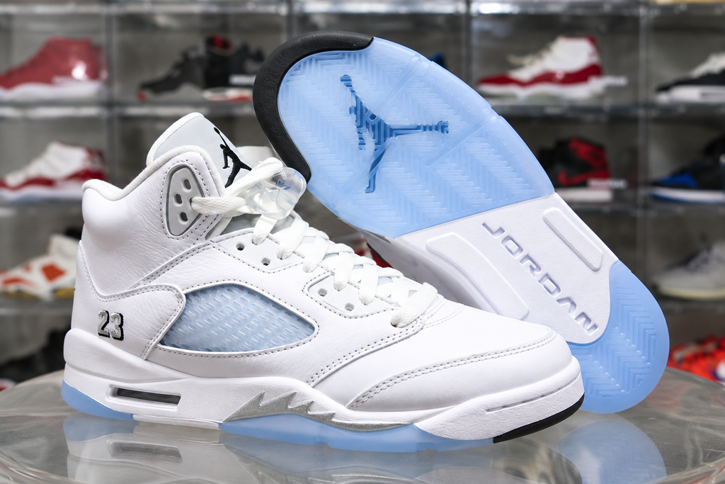 Air Jordan Mens 5 Retro “White Metallic”