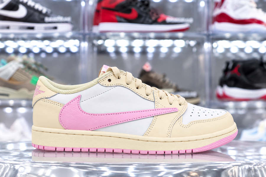 Travis Scott x Air Jordan Mens 1 Low OG “Muslin and Shy Pink”
