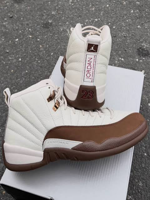 Air Jordan 12 Fireside pair