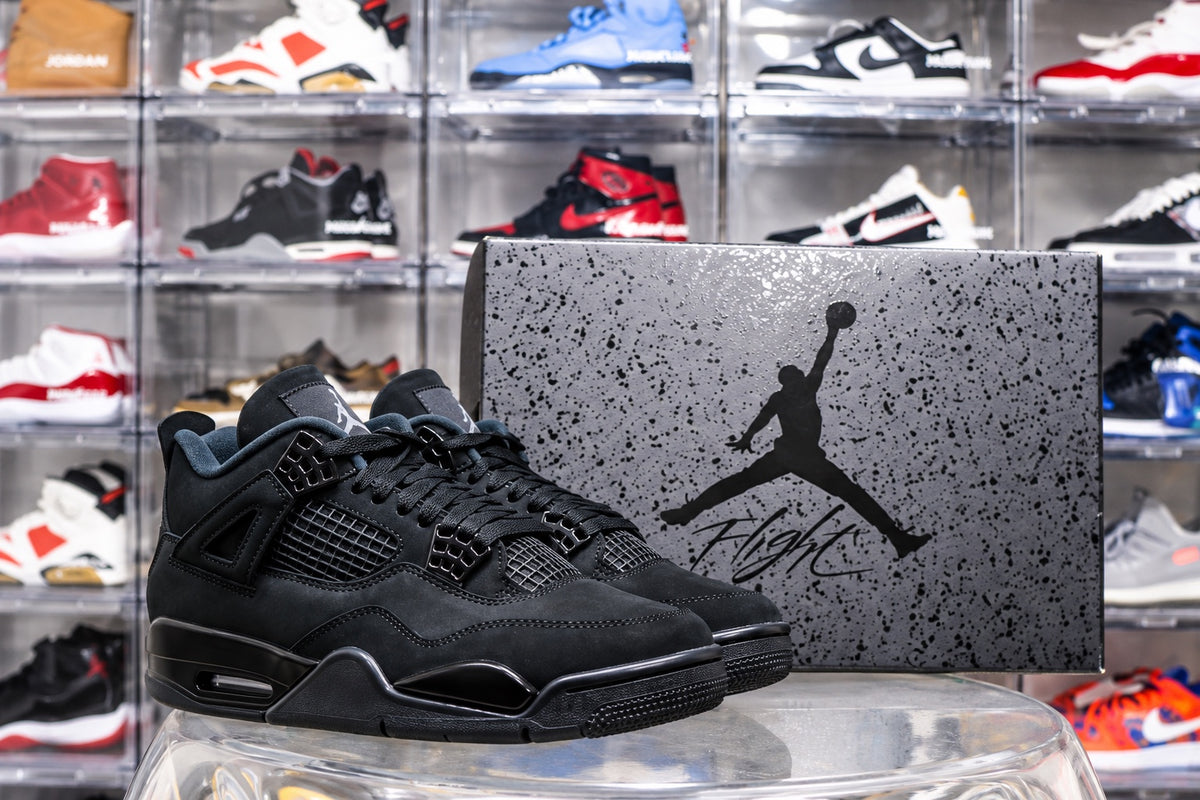 Air Jordan 4 Retro Black Cat product view