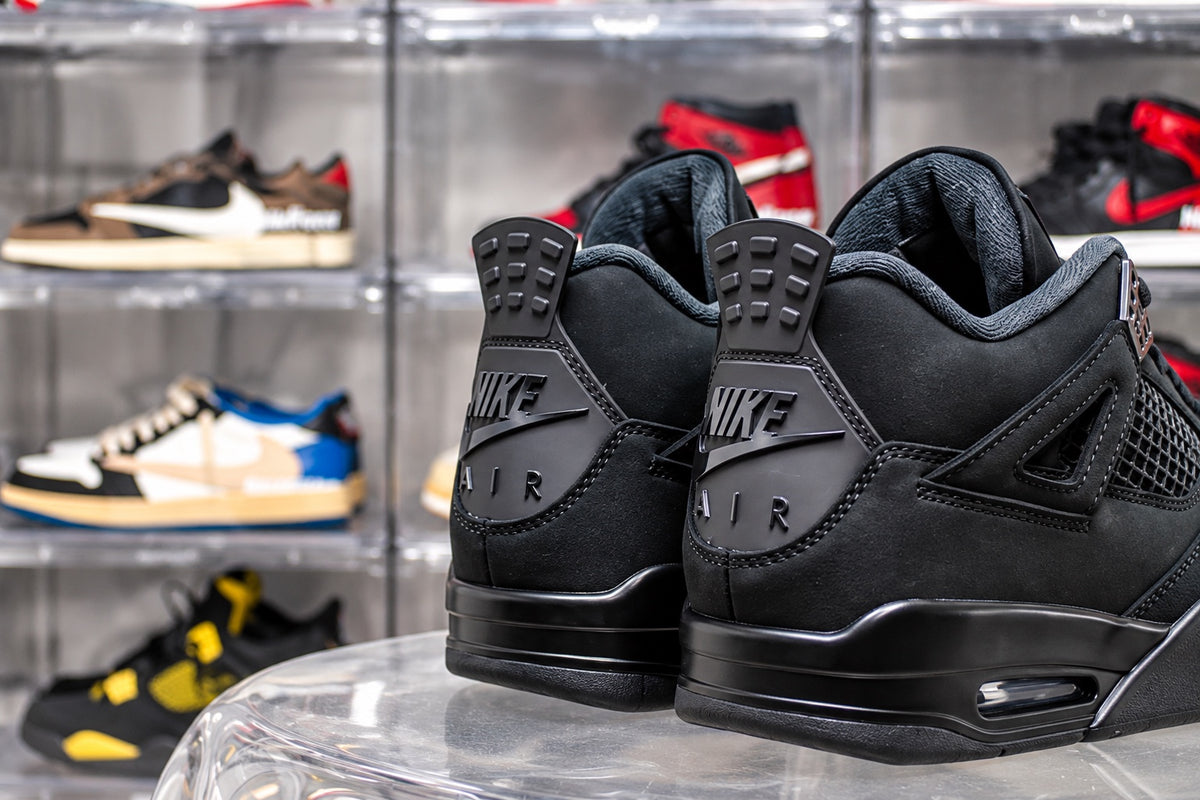 Air Jordan 4 Retro Black Cat product view