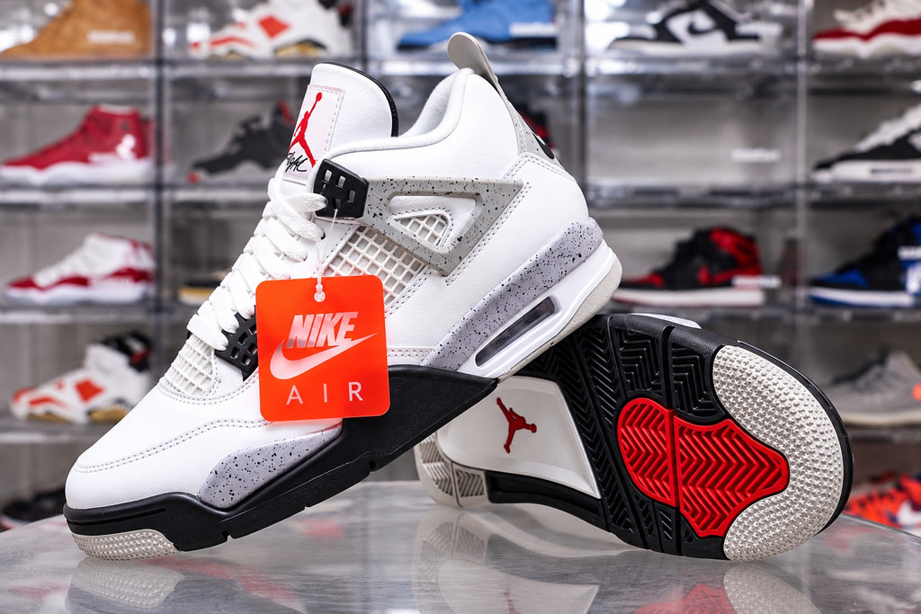 Air Jordan 4 Retro OG White Cement