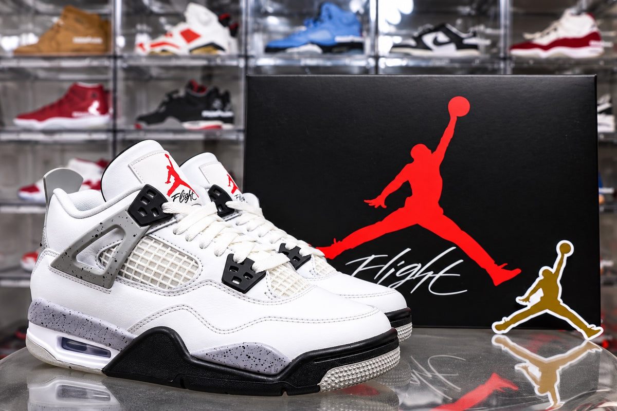 Air Jordan 4 Retro OG White Cement