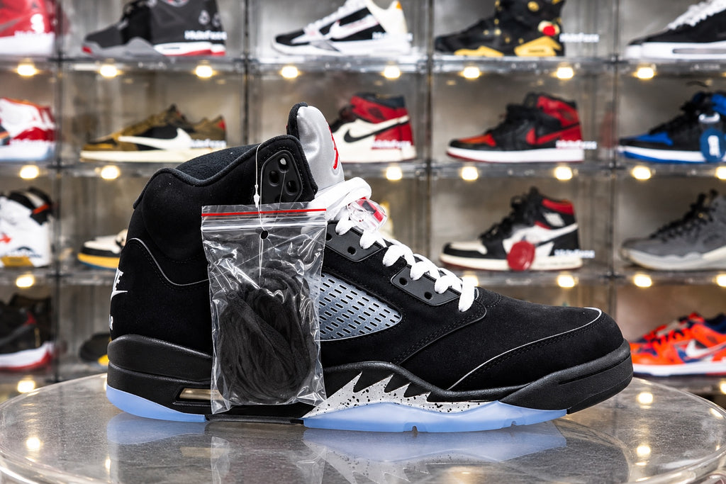 Air Jordan 5 Black Metallic Reimagined product photo 3