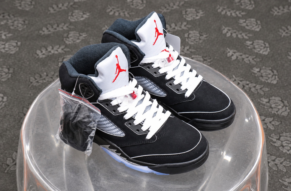 Air Jordan 5 Black Metallic Reimagined product photo 11