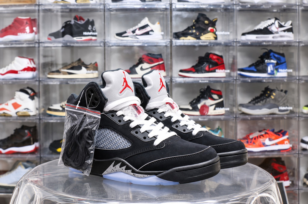 Air Jordan 5 Black Metallic Reimagined product photo 12