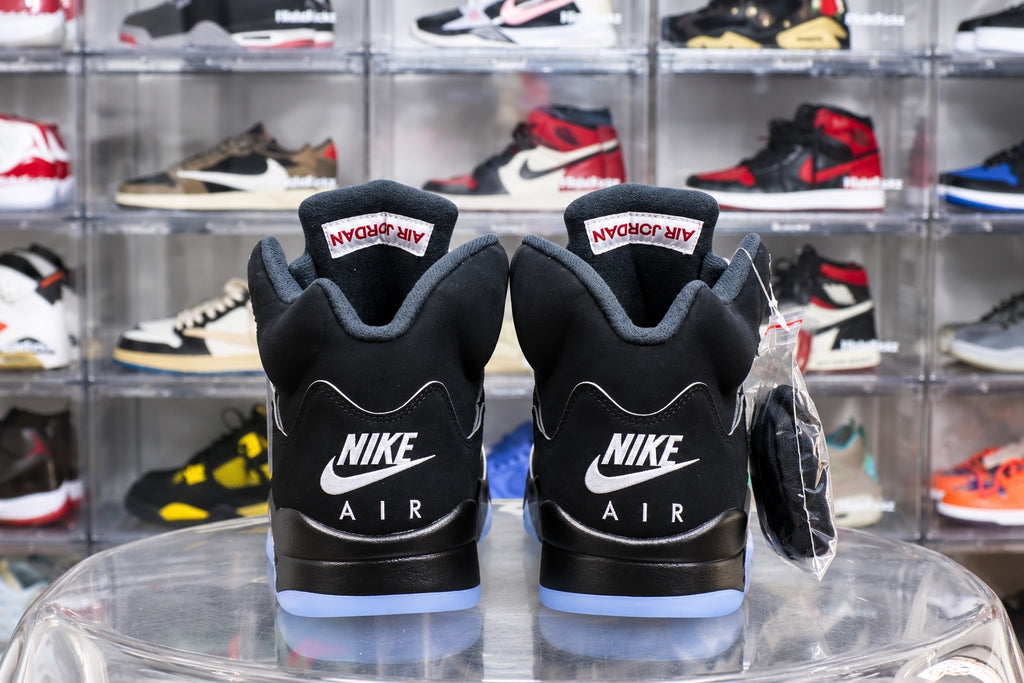 Air Jordan 5 Black Metallic Reimagined product photo 13