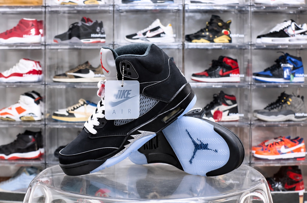 Air Jordan 5 Black Metallic Reimagined product photo 17