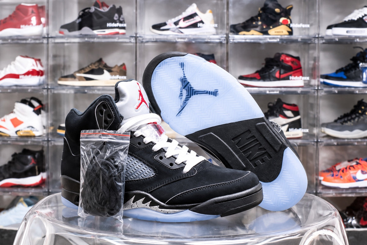 Air Jordan 5 Black Metallic Reimagined product photo 18