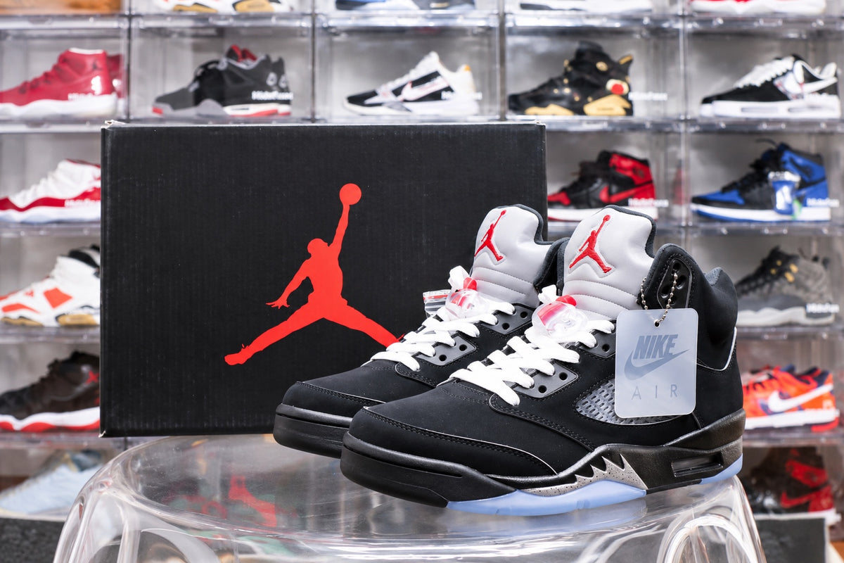 Air Jordan 5 Black Metallic Reimagined product photo 19
