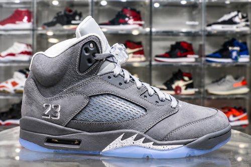 Air Jordan 5 Retro Wolf Grey product photo 2