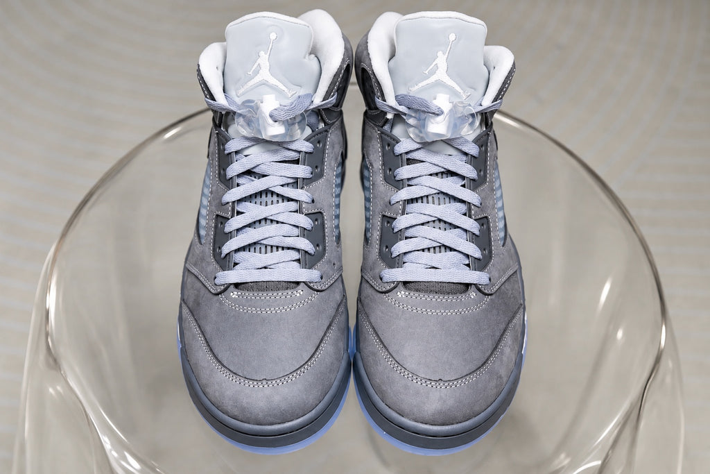 Air Jordan 5 Retro Wolf Grey product photo 6
