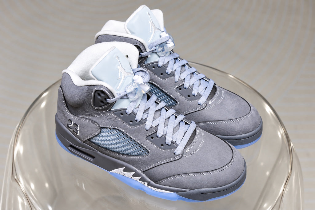 Air Jordan 5 Retro Wolf Grey product photo 11