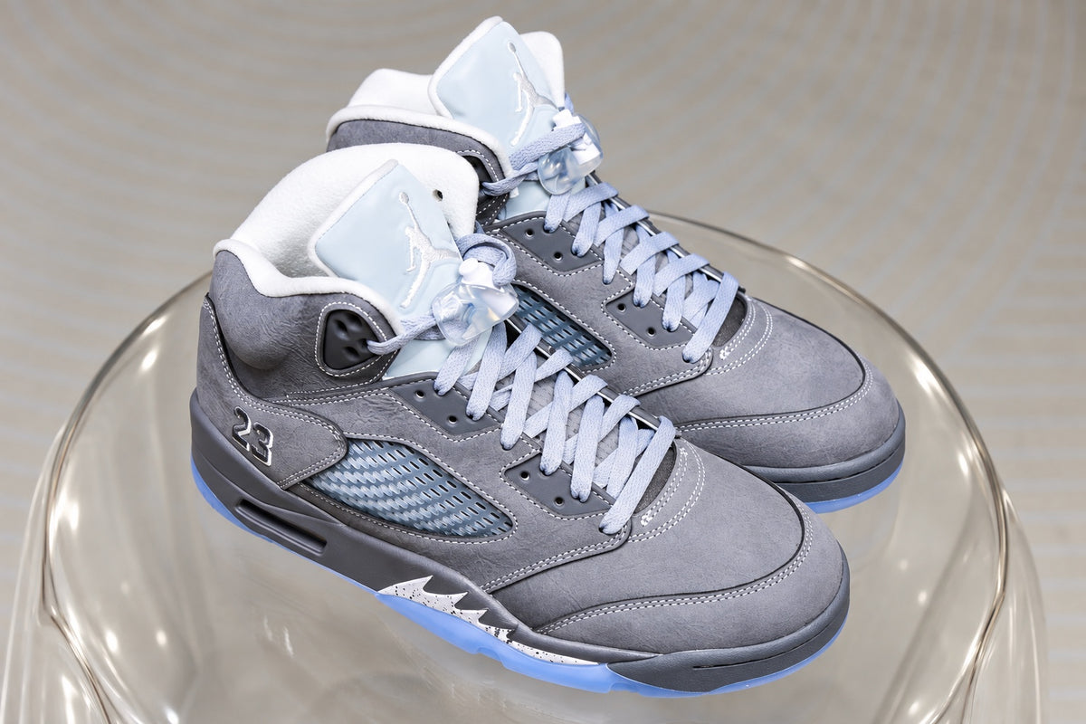 Air Jordan 5 Retro Wolf Grey product photo 11