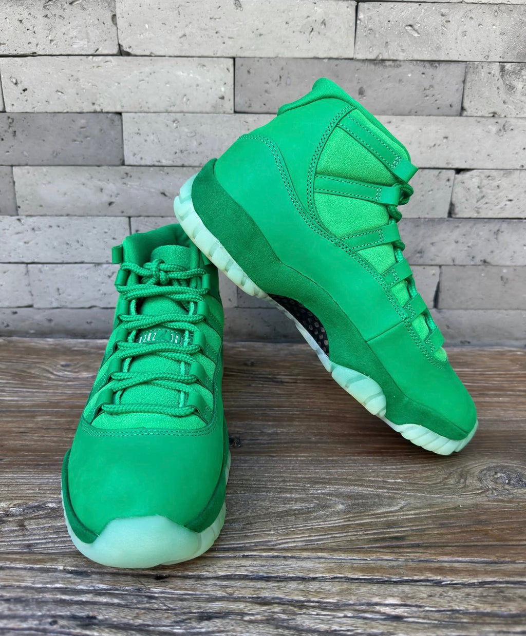 Air Jordan 11 Green Screen product photo