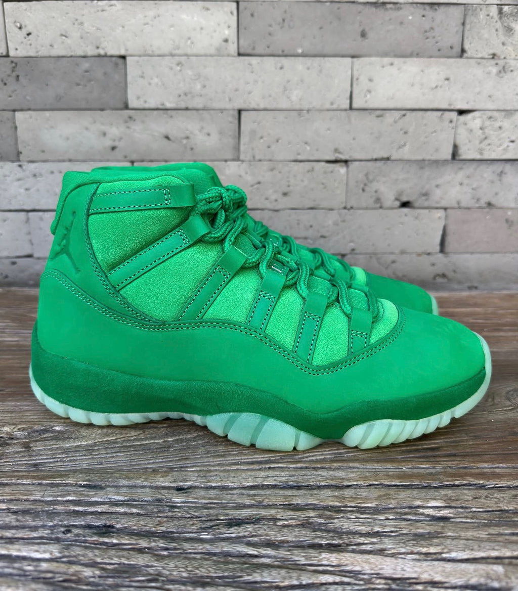Air Jordan 11 Green Screen product photo